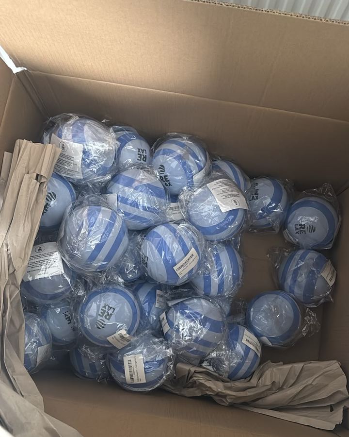 A box packed with RELAX Massage Balls